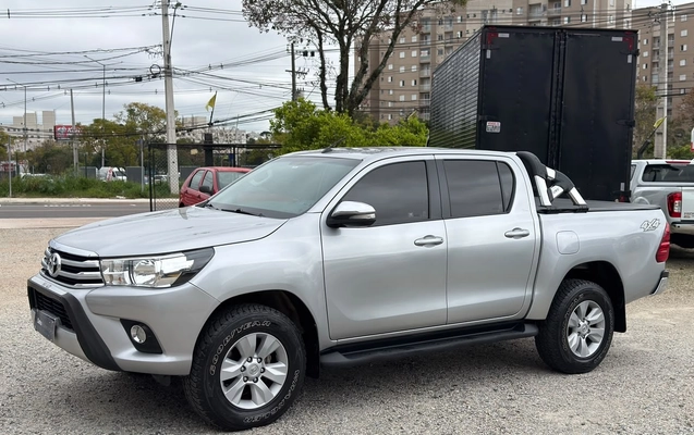 imagem-https://www.socarrao.com.br/sc-vehicle-images-prod/3953531/1789769463752-d7413db4-6795-4c9e-8438-7395bc86dec5.jpg