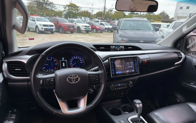 imagem-https://www.socarrao.com.br/sc-vehicle-images-prod/3953531/1789769463760-c5cea1bb-a4f7-485d-8df4-f273e8cc35e3.jpg