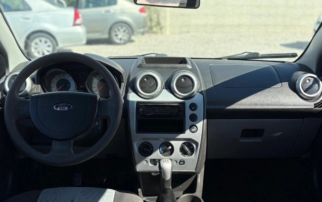 imagem-https://www.socarrao.com.br/sc-vehicle-images-prod/3953595/1789769864861-gb-2ac3bd0.jpeg