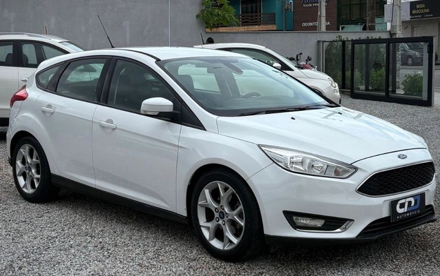 imagem-https://www.socarrao.com.br/sc-vehicle-images-prod/3953606/1789770014852-gb-775d375.jpeg