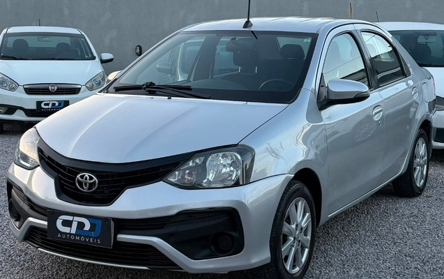 imagem-https://www.socarrao.com.br/sc-vehicle-images-prod/3953610/1789770061127-gb-413ceb9.jpeg