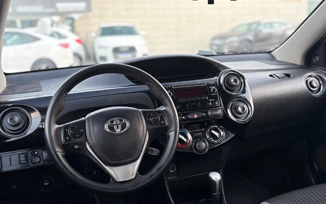 imagem-https://www.socarrao.com.br/sc-vehicle-images-prod/3953610/1789770061133-gb-ba2776c.jpeg