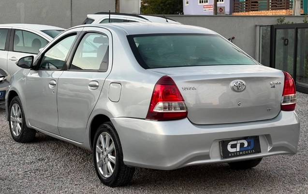 imagem-https://www.socarrao.com.br/sc-vehicle-images-prod/3953610/1789770061150-gb-ace85f2.jpeg