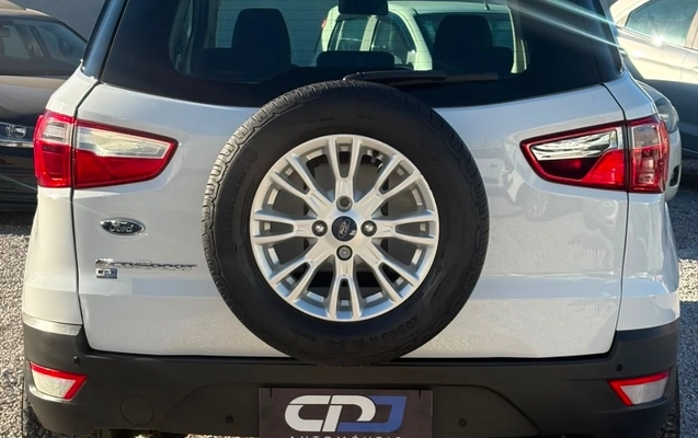 imagem-https://www.socarrao.com.br/sc-vehicle-images-prod/3953615/1789770084650-gb-0abd56e.jpeg