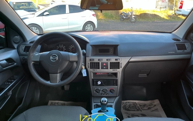 imagem-https://www.socarrao.com.br/sc-vehicle-images-prod/3953883/1789770756205-OedFPSSQGOz2Cho2Jh1foTQFxXRBvIdL.jpg