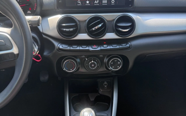 imagem-https://www.socarrao.com.br/sc-vehicle-images-prod/3953885/1789770758713-SU1HLTIwMjYwOTE2LVdBMDEwOC5qcGc.jpg
