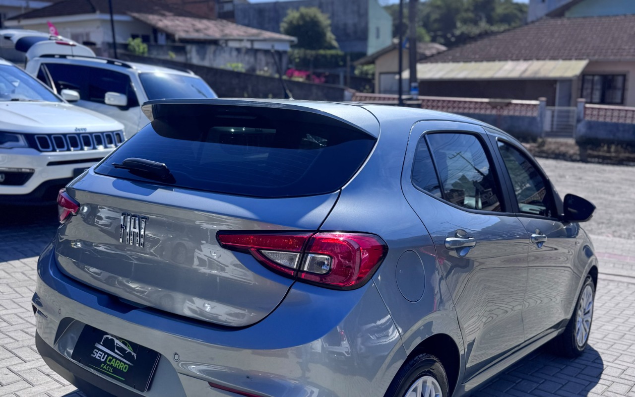 imagem-https://www.socarrao.com.br/sc-vehicle-images-prod/3953885/1789770759460-SU1HLTIwMjYwOTE2LVdBMDEwOS5qcGc.jpg