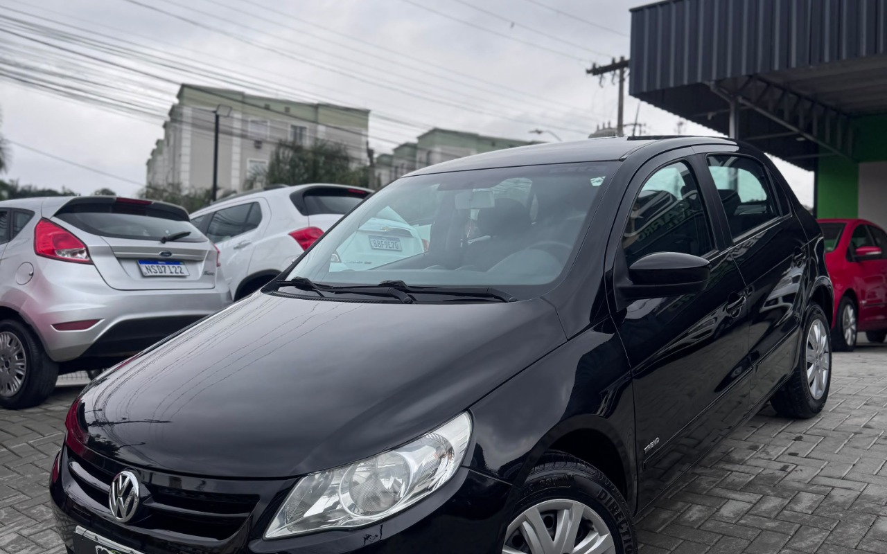 imagem-https://www.socarrao.com.br/sc-vehicle-images-prod/3954945/1789774195136-SU1HLTIwMjYwOTE4LVdBMDE3My5qcGc.jpg