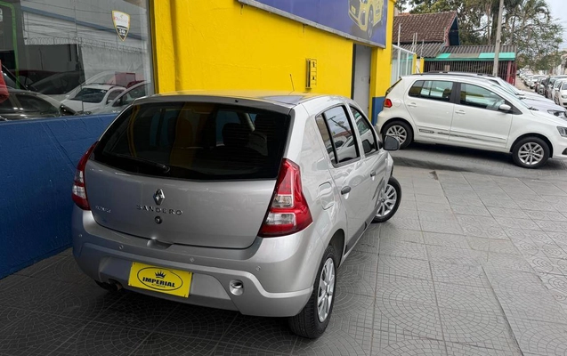 imagem-https://www.socarrao.com.br/sc-vehicle-images-prod/3955334/1789831301381-14de08745d6a4dba9bb98eb71d19de1d_1789775085954.jpg