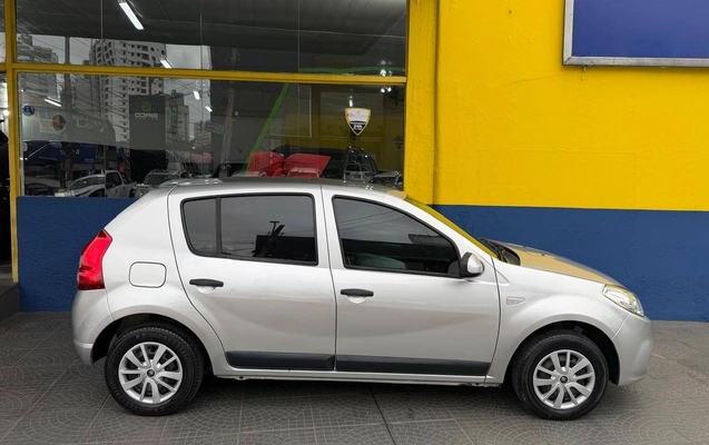 imagem-https://www.socarrao.com.br/sc-vehicle-images-prod/3955334/1789831301383-2fffe0dc90e64a20b24117eb40a782e7_1789775085962.jpg