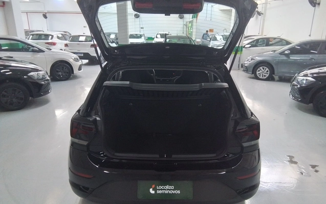 imagem-https://www.socarrao.com.br/sc-vehicle-images-prod/3955660/1789776789751-1_024929.jpg
