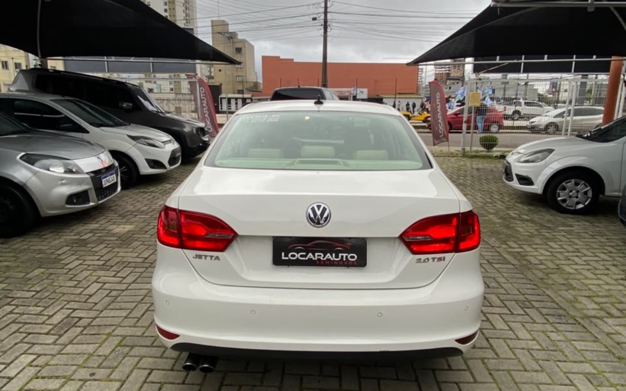 imagem-https://www.socarrao.com.br/sc-vehicle-images-prod/3955779/1789777332420-NzQ3MjU3ZjItYjc5Ni00MmRmLWJiNmUtOGNhODBkYTI2NDExLmpwZWc.jpeg