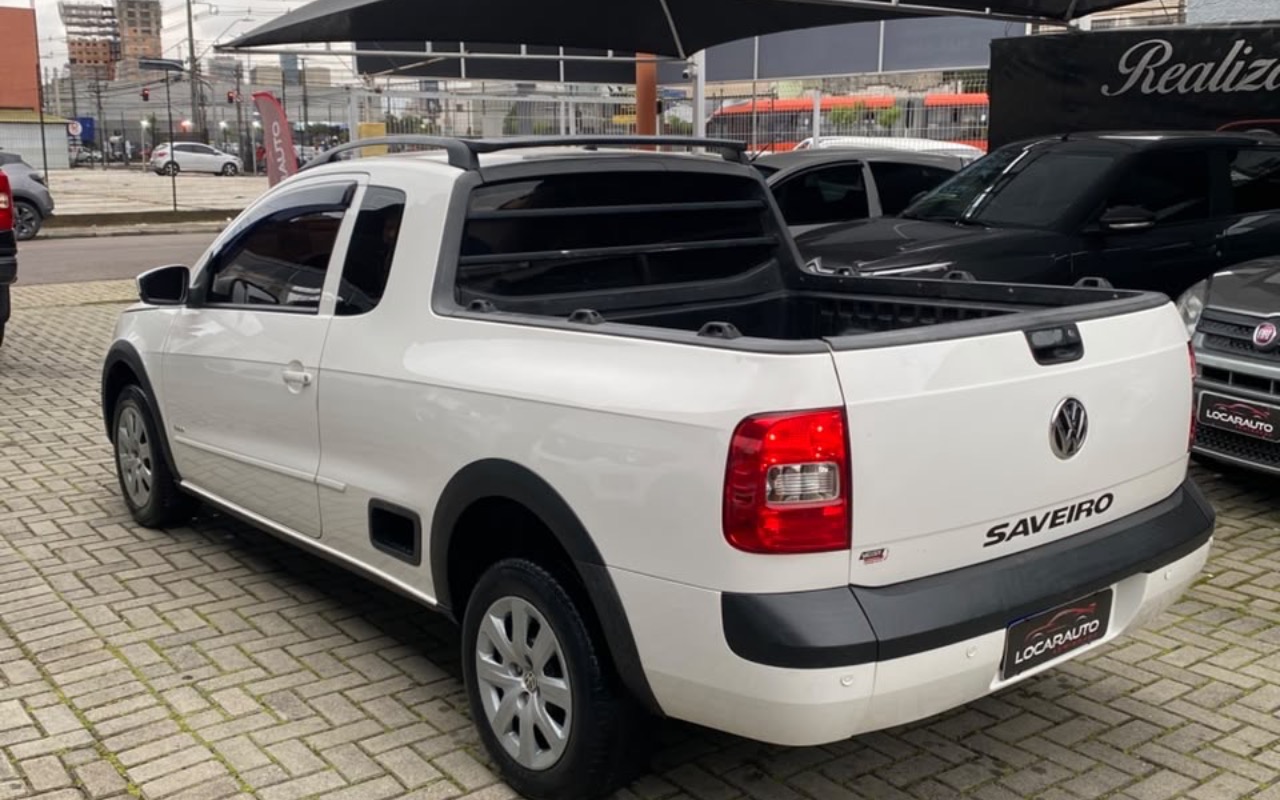 imagem-https://www.socarrao.com.br/sc-vehicle-images-prod/3955886/1789777487204-YWMzYzA4NzAtMTc0OC00OGMxLWI4ZmYtOTI4MjNlNTE4ZTQwLmpwZWc.jpeg