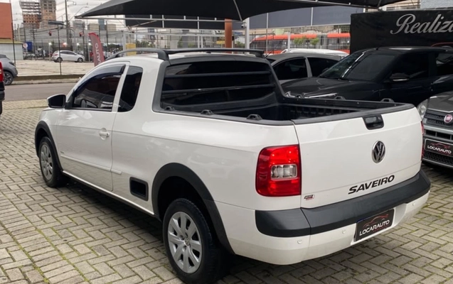 imagem-https://www.socarrao.com.br/sc-vehicle-images-prod/3955886/1789777487204-YWMzYzA4NzAtMTc0OC00OGMxLWI4ZmYtOTI4MjNlNTE4ZTQwLmpwZWc.jpeg