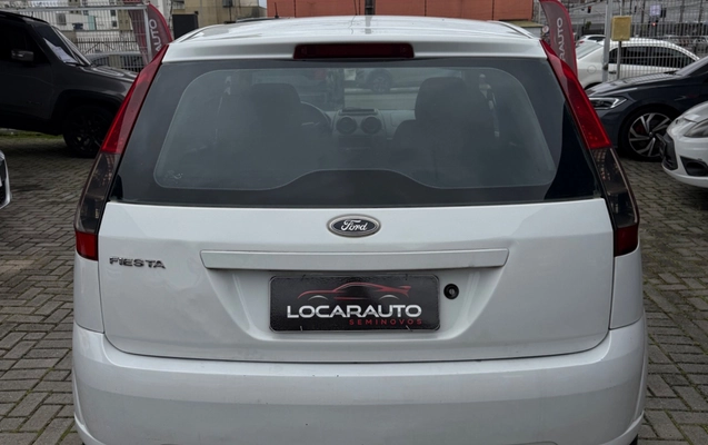 imagem-https://www.socarrao.com.br/sc-vehicle-images-prod/3955943/1789777582483-SU1HXzQ3NjAuanBlZw.jpeg