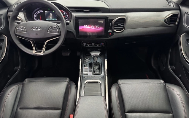 imagem-https://www.socarrao.com.br/sc-vehicle-images-prod/3956556/1789779872915-vehicle_image_1789779624_473a8f56cad8dca2ce6d045298c0fda9.jpeg