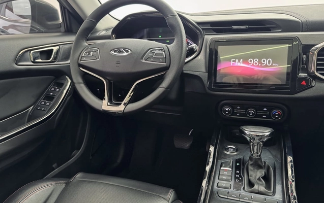imagem-https://www.socarrao.com.br/sc-vehicle-images-prod/3956556/1789779872929-vehicle_image_1789779713_9230c51b0626003f7ae58ab847c83a13.jpeg
