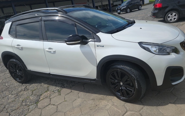 imagem-https://www.socarrao.com.br/sc-vehicle-images-prod/3958331/1789786962216-MjAyNjA5MTVfMTM1NzA1LmpwZw.jpg