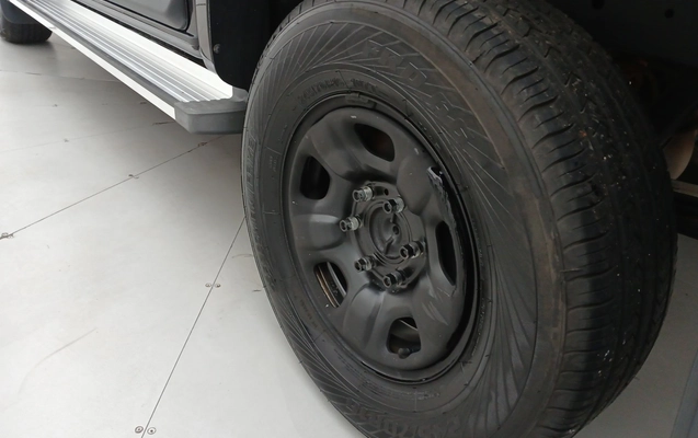 imagem-https://www.socarrao.com.br/sc-vehicle-images-prod/3958641/1789787250236-2_021051.jpg