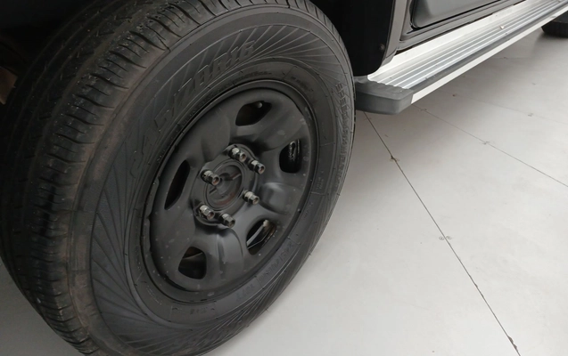 imagem-https://www.socarrao.com.br/sc-vehicle-images-prod/3958642/1789787250244-2_021053.jpg