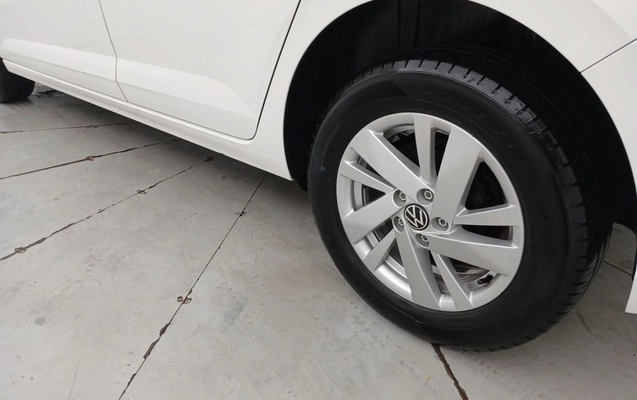 imagem-https://www.socarrao.com.br/sc-vehicle-images-prod/3958662/1789787298201-1_072539.jpg