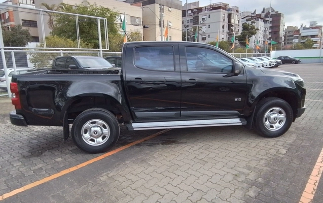 imagem-https://www.socarrao.com.br/sc-vehicle-images-prod/3958677/1789787313217-1_040926.jpg