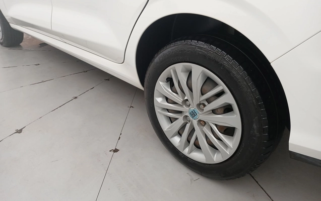 imagem-https://www.socarrao.com.br/sc-vehicle-images-prod/3958700/1789787345473-2_083244.jpg