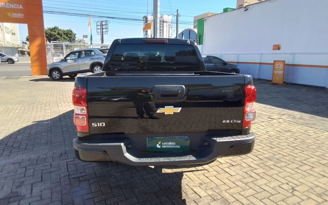 imagem-https://www.socarrao.com.br/sc-vehicle-images-prod/3958748/1789787403797-1_041044.jpg