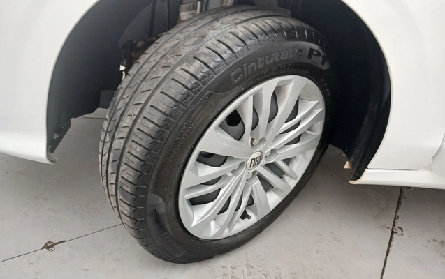 imagem-https://www.socarrao.com.br/sc-vehicle-images-prod/3958803/1789787480699-2_061040.jpg
