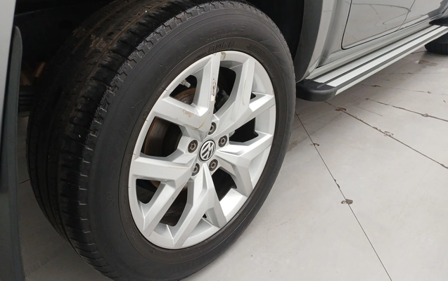 imagem-https://www.socarrao.com.br/sc-vehicle-images-prod/3958836/1789787549244-1_020826.jpg