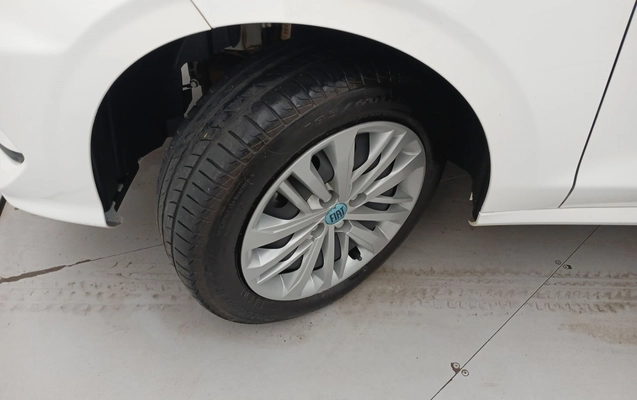 imagem-https://www.socarrao.com.br/sc-vehicle-images-prod/3958873/1789787753777-1_060208.jpg