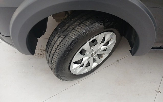 imagem-https://www.socarrao.com.br/sc-vehicle-images-prod/3958879/1789788802389-1_123733.jpg
