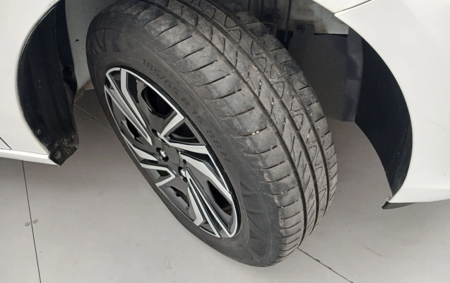 imagem-https://www.socarrao.com.br/sc-vehicle-images-prod/3958907/1789788832765-1_035229.jpg