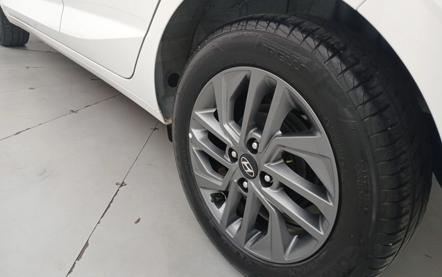 imagem-https://www.socarrao.com.br/sc-vehicle-images-prod/3958913/1789788861735-2_042255.jpg