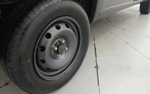 imagem-https://www.socarrao.com.br/sc-vehicle-images-prod/3958933/1789788929592-2_105811.jpg