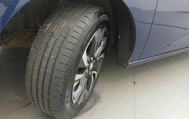 imagem-https://www.socarrao.com.br/sc-vehicle-images-prod/3958948/1789788997397-2_014758.jpg