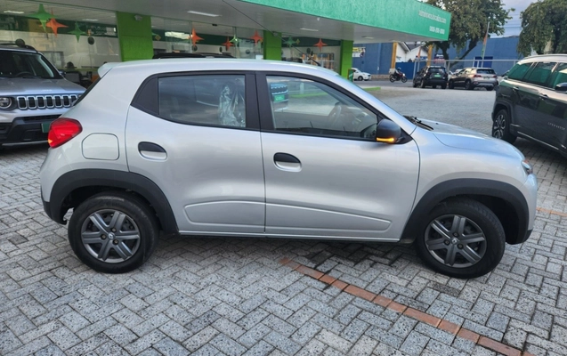 imagem-https://www.socarrao.com.br/sc-vehicle-images-prod/3958951/1789789008176-1_031607.jpg