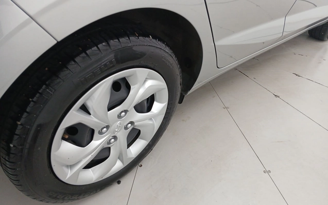 imagem-https://www.socarrao.com.br/sc-vehicle-images-prod/3958958/1789789058251-2_124309.jpg