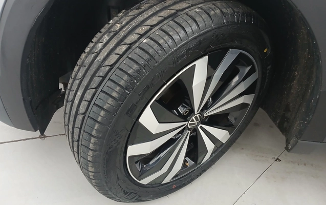 imagem-https://www.socarrao.com.br/sc-vehicle-images-prod/3958967/1789789070063-1_114543.jpg