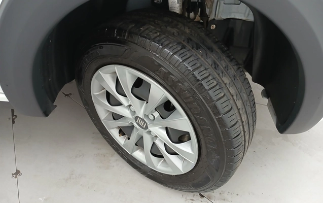 imagem-https://www.socarrao.com.br/sc-vehicle-images-prod/3958970/1789789073447-2_123422.jpg