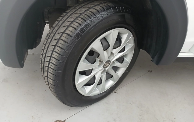 imagem-https://www.socarrao.com.br/sc-vehicle-images-prod/3958971/1789789073865-1_112800.jpg