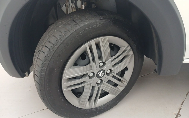 imagem-https://www.socarrao.com.br/sc-vehicle-images-prod/3958977/1789789079375-2_100649.jpg