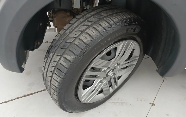 imagem-https://www.socarrao.com.br/sc-vehicle-images-prod/3959028/1789789184126-1_115750.jpg
