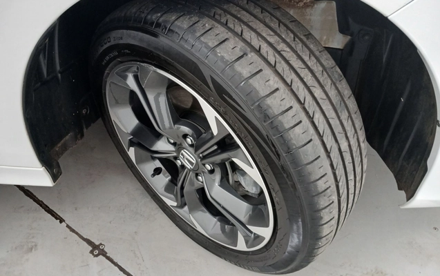 imagem-https://www.socarrao.com.br/sc-vehicle-images-prod/3959031/1789789196558-1_045500.jpg