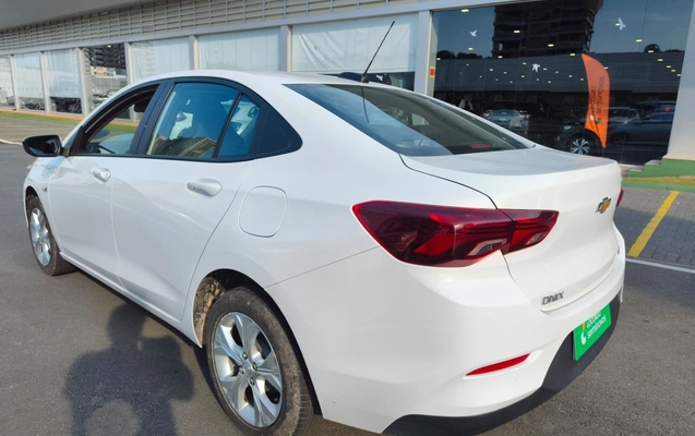 imagem-https://www.socarrao.com.br/sc-vehicle-images-prod/3959061/1789789251649-2_021529.jpg