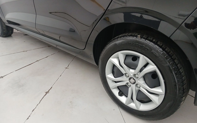 imagem-https://www.socarrao.com.br/sc-vehicle-images-prod/3959088/1789789336524-2_041434.jpg
