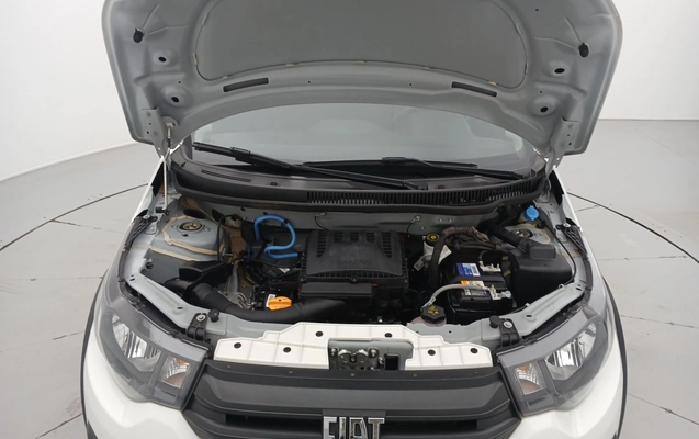 imagem-https://www.socarrao.com.br/sc-vehicle-images-prod/3959096/1789789347124-1_025437.jpg