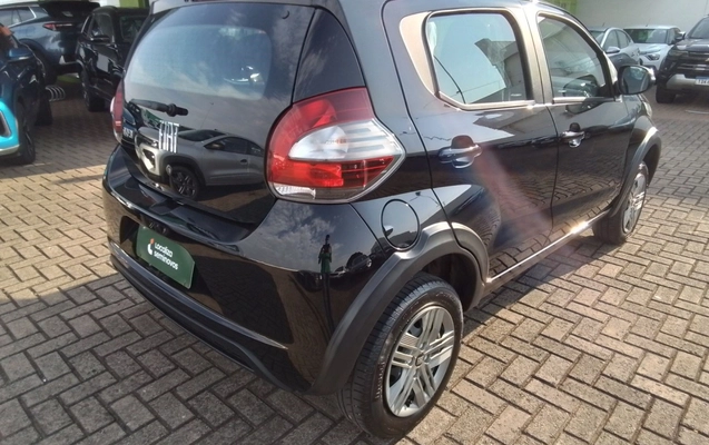 imagem-https://www.socarrao.com.br/sc-vehicle-images-prod/3959111/1789789374581-1_033716.jpg