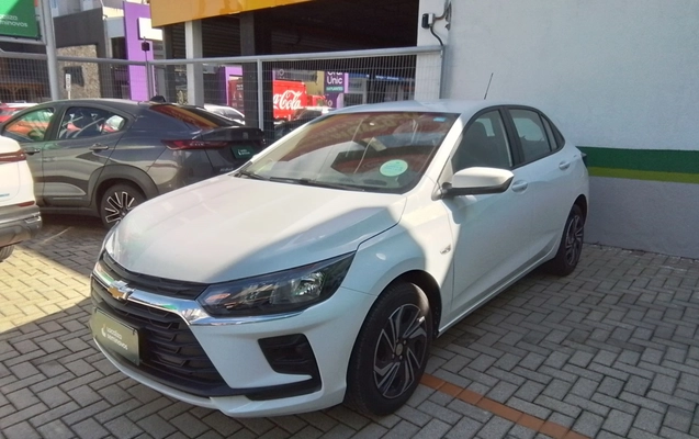 imagem-https://www.socarrao.com.br/sc-vehicle-images-prod/3959153/1789789476100-1_024648.jpg