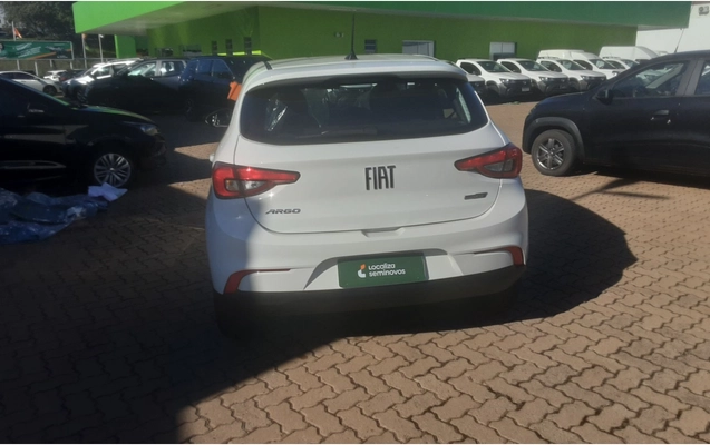 imagem-https://www.socarrao.com.br/sc-vehicle-images-prod/3959188/1789789777303-1_033714.jpg